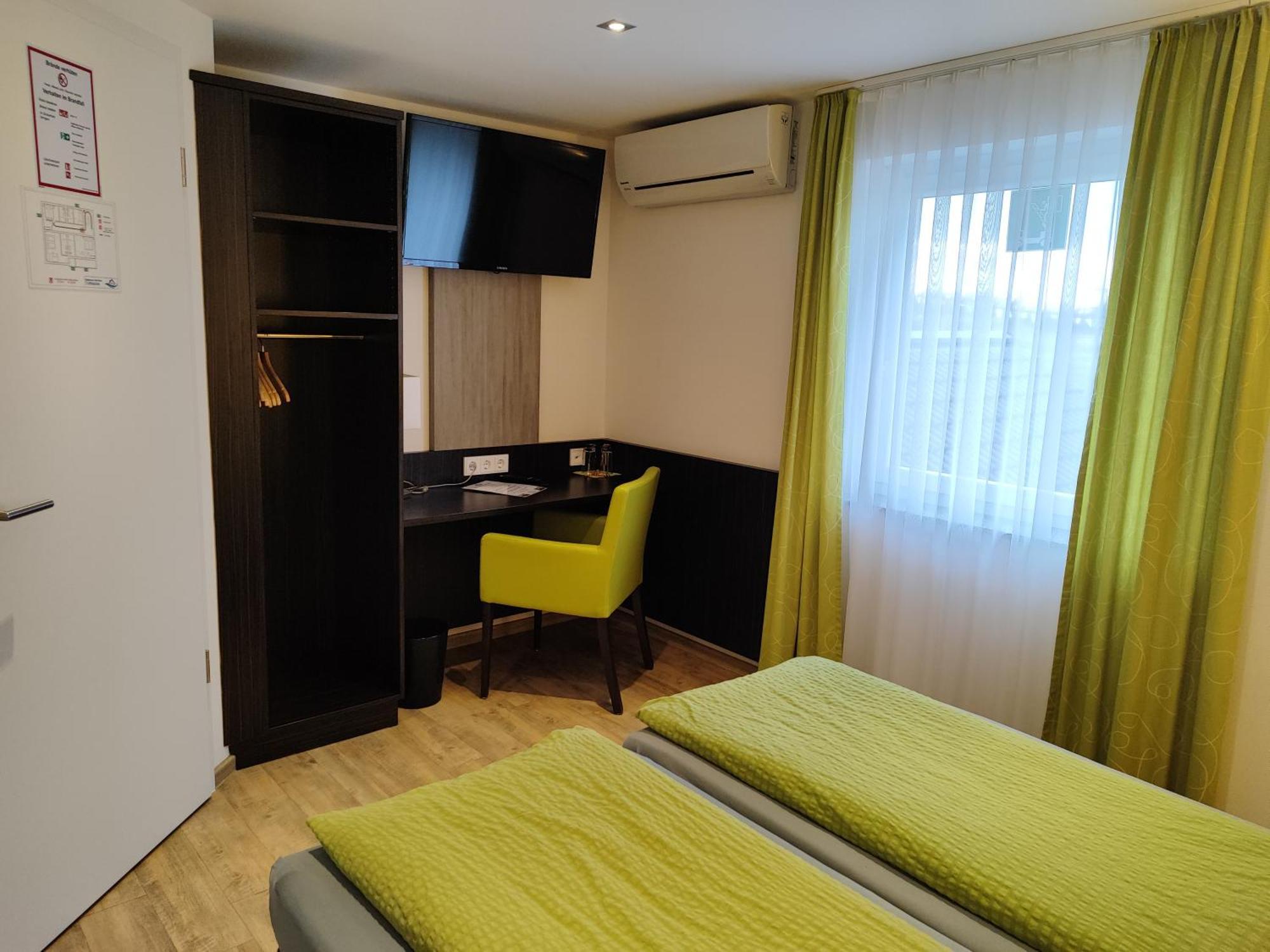 Hotel Gaestehaus Stock Zimmer Trueffeleckle FDH Dış mekan fotoğraf